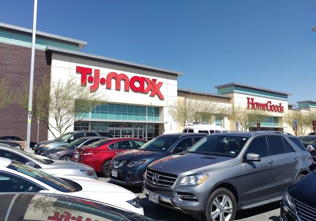 The Fountains at Farah